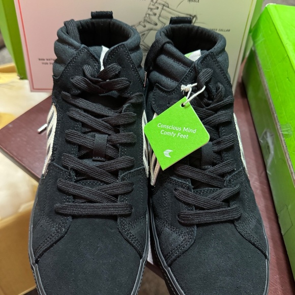 Cariuma CATIBA Pro High Skate Shoes -9 women/7.5 men - Picture 3 of 14